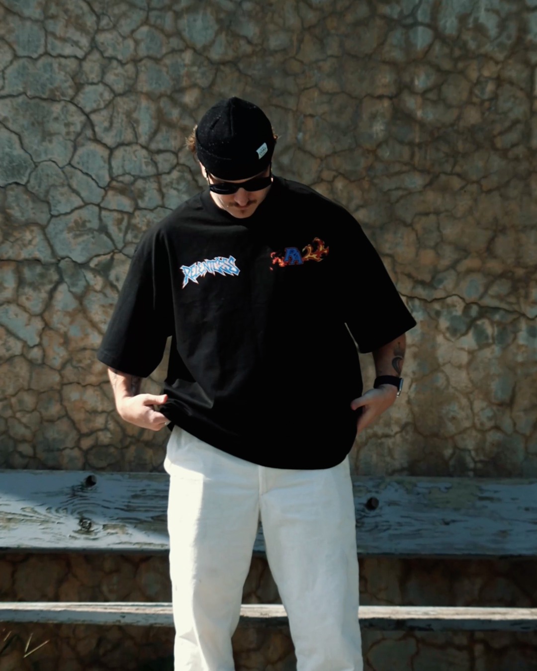 Model is wearing an XL CROPPED