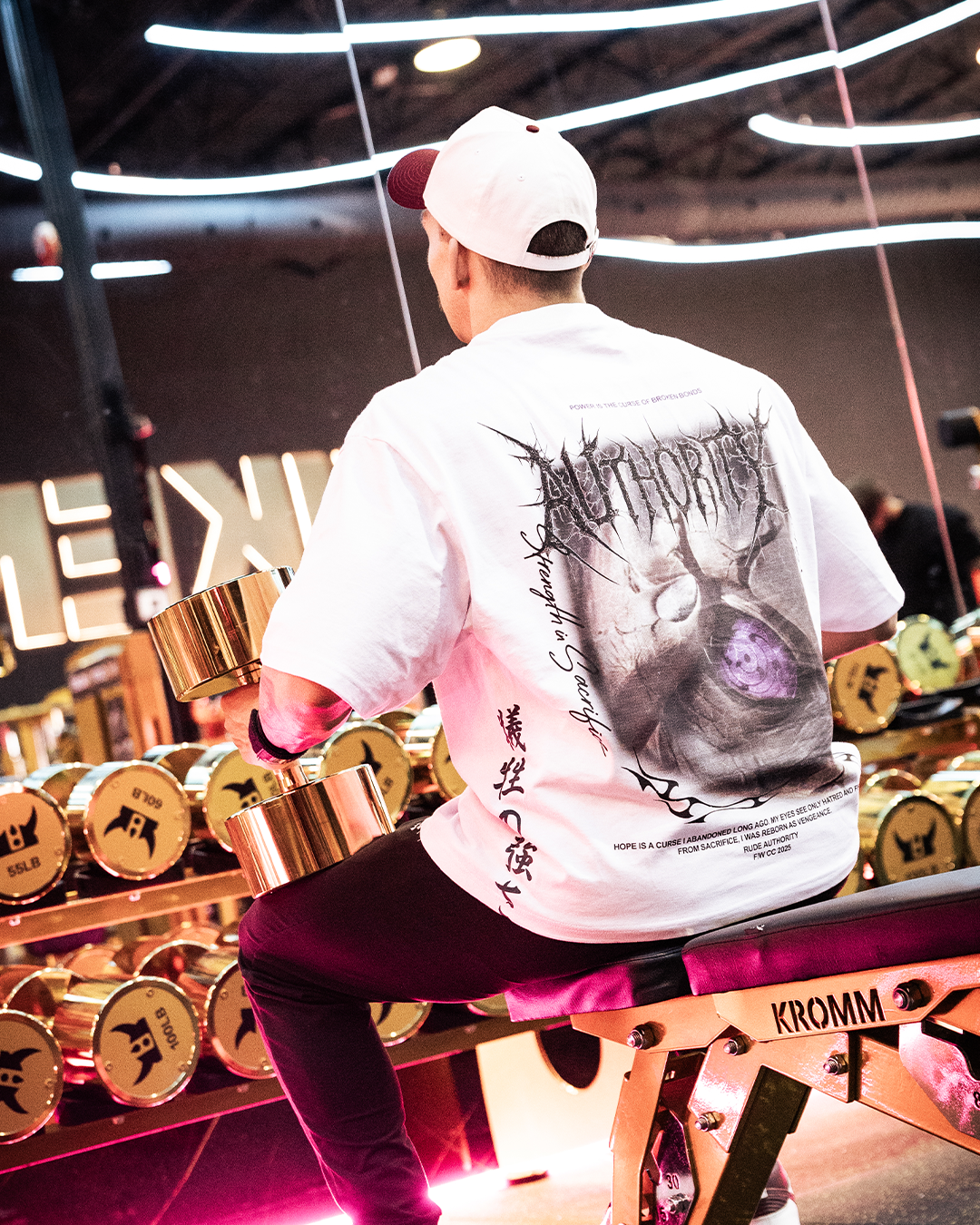 CURSE OF BROKEN BONDS 'PREMIUM' OVERSIZED TEE