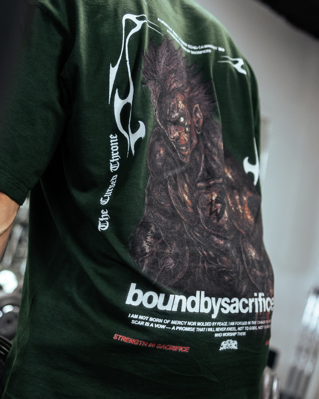 CURSED THRONE 'PREMIUM' OVERSIZED TEE