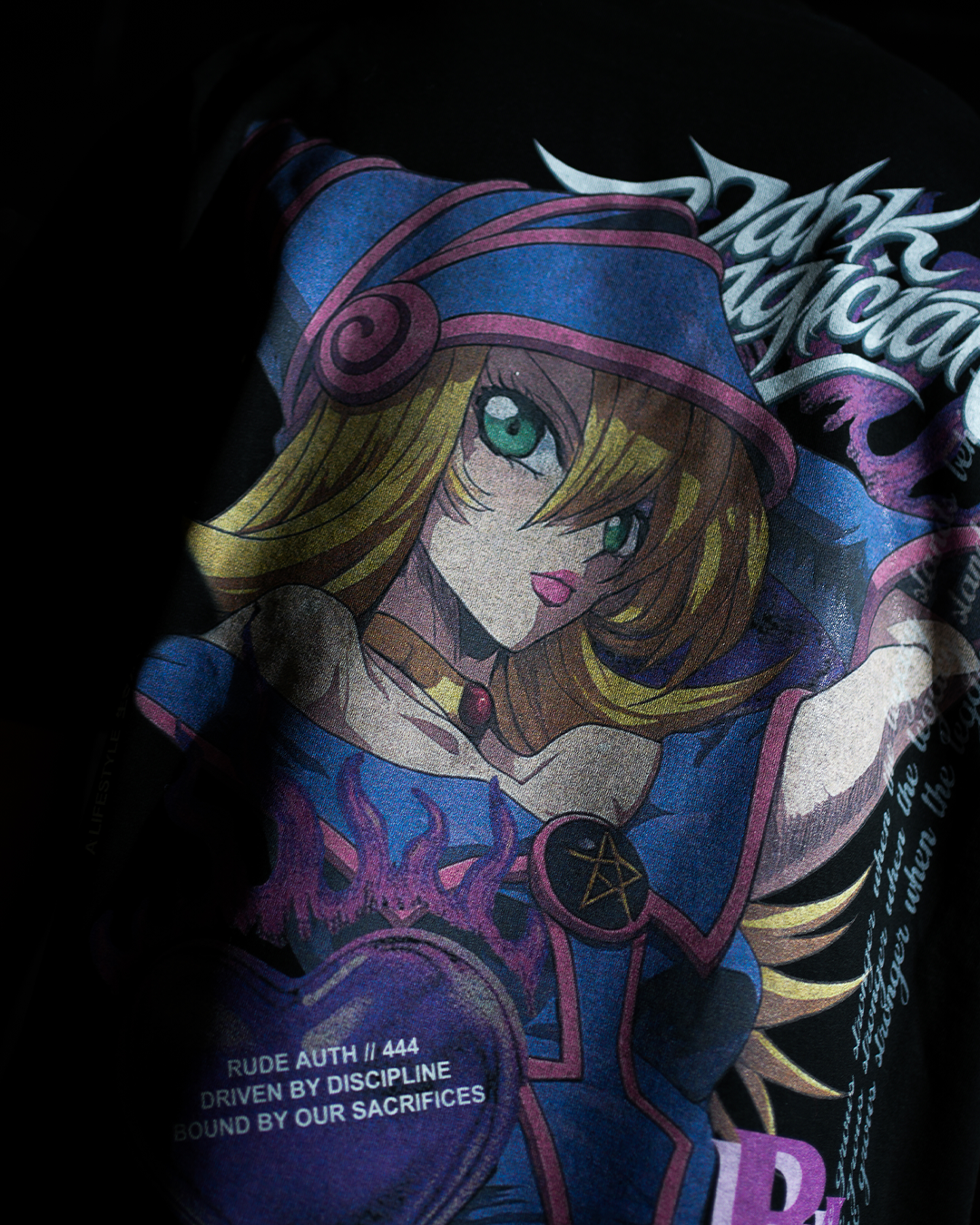 SEALED ENCHANTRESS 'PREMIUM' OVERSIZED TEE